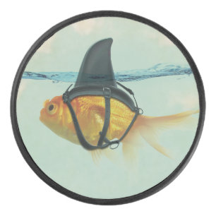 Palet De Hockey Poisson rouge avec une nageoire de requin
