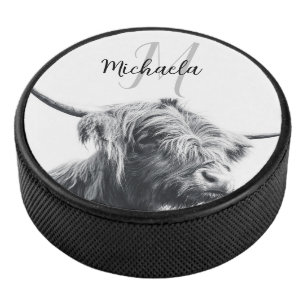 Palet De Hockey Portrait de vache Highland premier monogramme noir