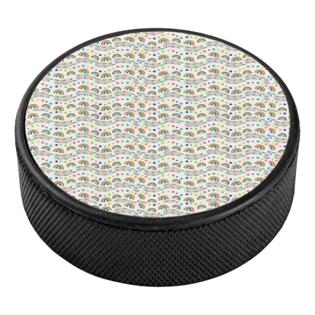 Palet De Hockey Round car accessory with a cheerful rainbow  (3/4/2016 12:00:00 AM)