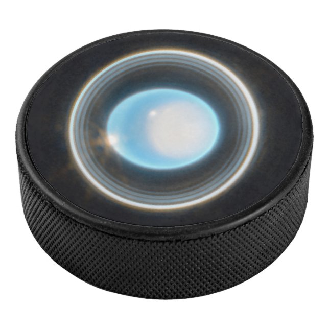 Palet De Hockey Uranus planétaire avec anneaux Image JWST (3/4/2016 12:00:00 AM)