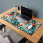 Palme tropicale feuilles hibiscus et formes motif<br><div class="desc">Tapis tropical cool aux formes feuilles de palmiers,  hibiscus et abstraites,  vert,  bleu et marron.</div>