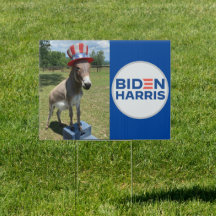 Signe Patriotique Donkey Biden Harris Yard KMCphot