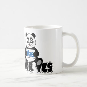 Pandas pour la tasse d'oui