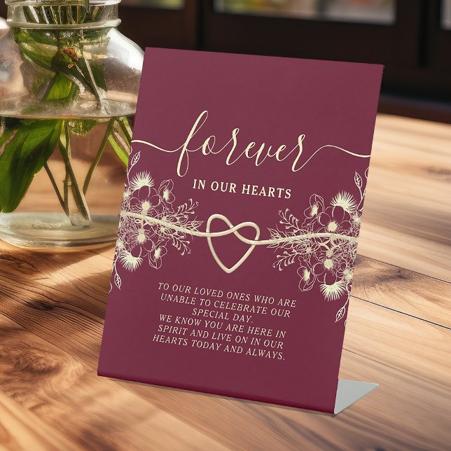 Panneau central de la table commémorative vintage (Créateur téléchargé)