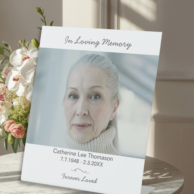 Panneau de table photo funéraire moderne en souven (Modern In Loving Memory Funeral Photo Table Sign
)