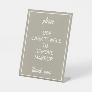 Panneau du comptoir de serviettes de maquillage be
