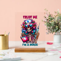 Funny Nurse trust mot art