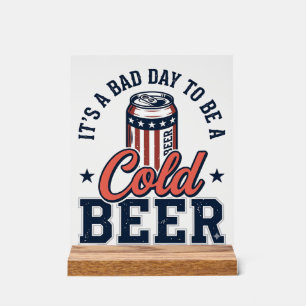 Panneau En Acrylique T-shirt vectoriel vintage de bière froide patrioti