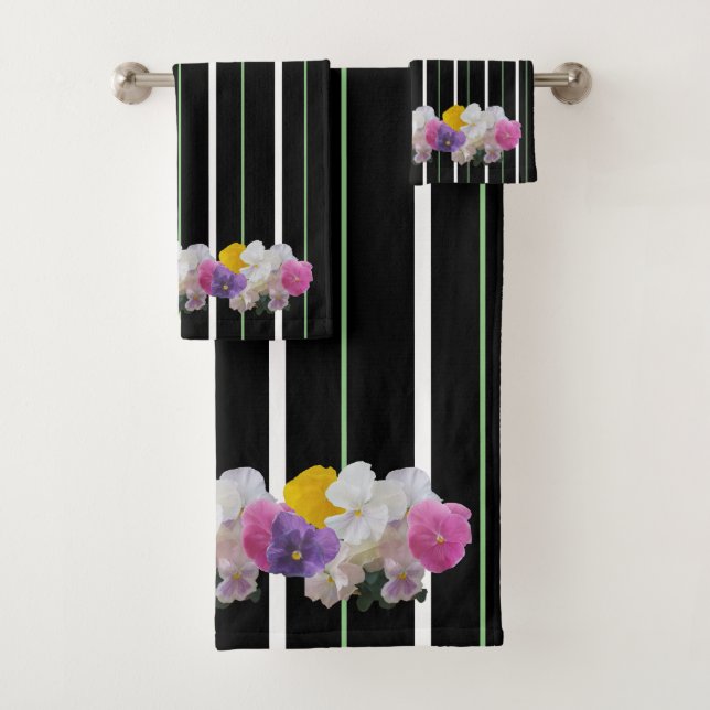 Pansies Colorées Et Gras (En situation)