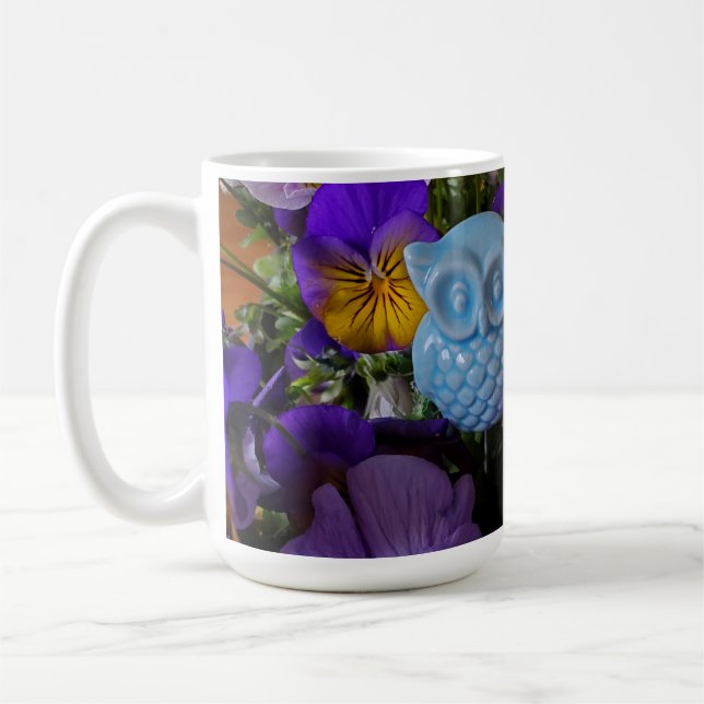 Pansies et mug de hibou (Gauche)
