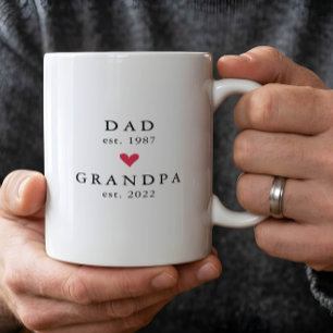 Papa Moderne Année de l'arrivée de Papy Tasse à