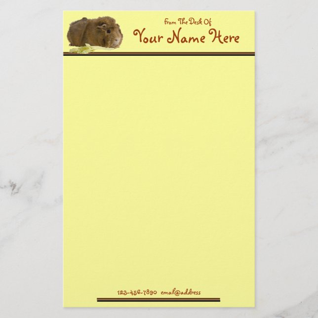 Papeterie Adorable Guinée Cochon Mange Céleri Photographie (Devant)