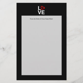 Papeterie AMOUR, noir et blanc avec le coeur esquissé rouge