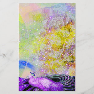 PAPETERIE ÉLÉGANT PEACOCK EN POURPULAIRE JAUNE ÉCLAIRANT