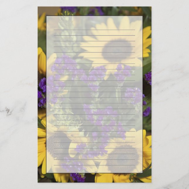 Papeterie États-Unis, gros plan de la composition florale de (Devant)