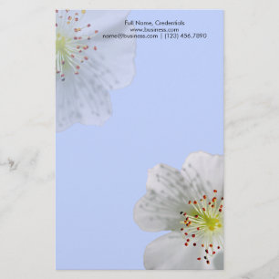 Papeterie Fleur double blanche personnalisée, bleu clair