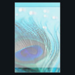Papeterie Joyaux Turquoises Chic Peacock<br><div class="desc">Des plumes de paon et des bijoux sont présentés sur cette papeterie de créateur bleu turquoise.</div>