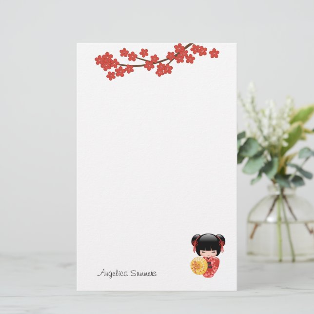 Papeterie Poupée Rouge Sakura Kokeshi - Japonaise Geisha Gir (Debout devant)