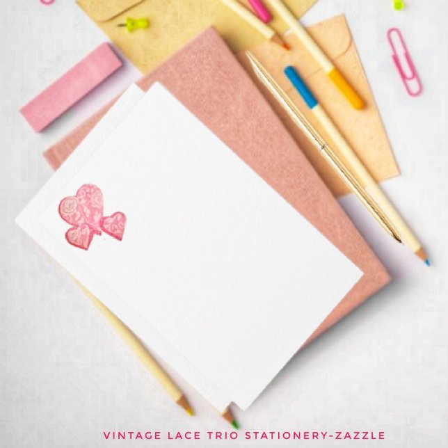 Papeterie Trio en dentelle vintage (Créateur téléchargé)