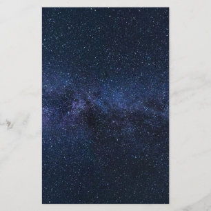 Papeterie Une galaxie d'étoiles dans le ciel nocturne