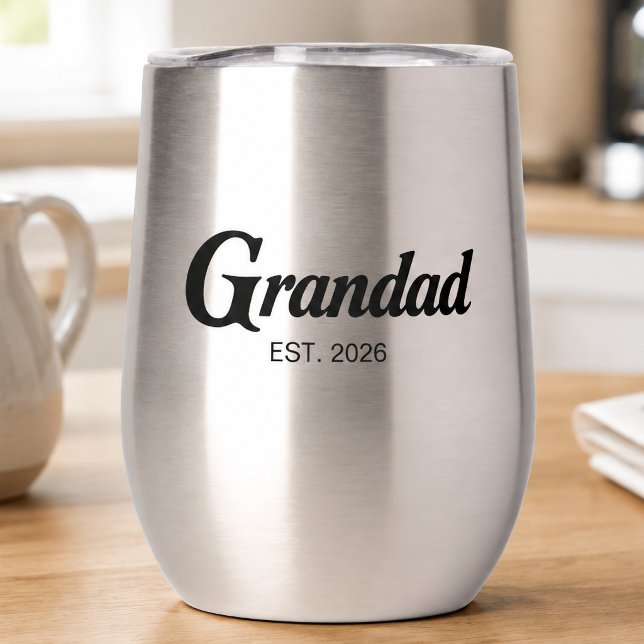 Papi a fondé un nouveau cadeau pour grand-père (Créateur téléchargé)