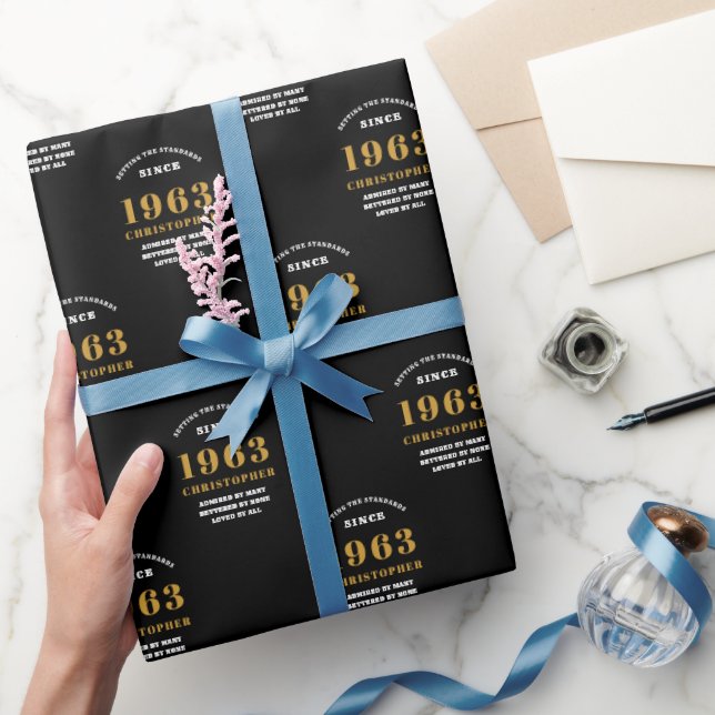 Papier Cadeau 60th Birthday 1963 Black Gold Ajouter un nom (Cadeaux)