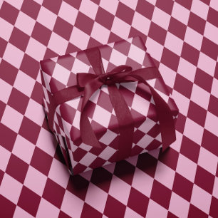 Papier cadeau à motif argyle rose rouge