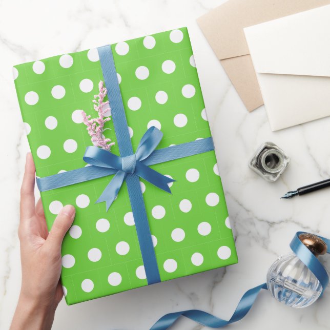 Papier cadeau à pois blanc et vert (Cadeaux)