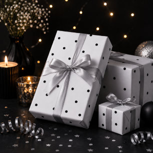 Papier cadeau à pois noir et blanc