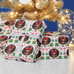Papier Cadeau Adorable Petite Afro Christmas Elf Girl<br><div class="desc">🎄 adorable Africaine Américaine Baby Girl in Christmas Outfit 🎁 mignon dessin animé Africaine Américaine petite fille avec charmante bouffée afro, grands yeux brillants, et joues roses. Elle est habillée d'une adorable tenue de Noël, avec de petites chaussures d'elfe et un grand arc-en-cheveux rouge. 🎁 debout au milieu d'une scène...</div>
