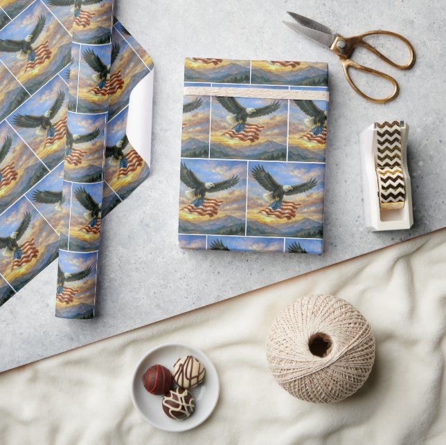 Papier Cadeau Aigle royal volant avec le drapeau américain (Artisanat)