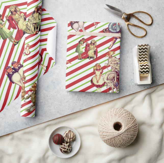 Papier Cadeau Alice Queen of Hearts Dutchess Knight Humpty (Artisanat)