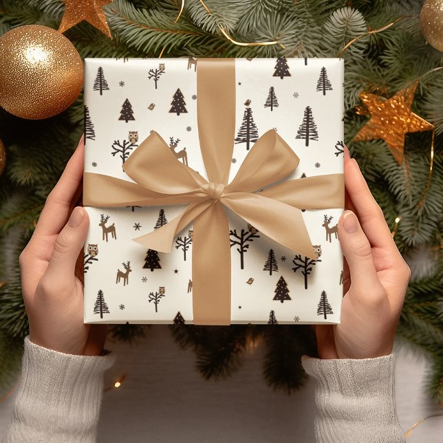 Papier Cadeau Arbre de Noël et Motif de cerfs en toute transpare (Créateur téléchargé)