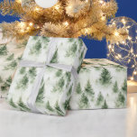 Papier Cadeau Arbres de Noël verts sur vert pâle<br><div class="desc">De beaux arbres de Noël verts dans un cadre verdoyant et enneigé</div>