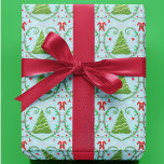 Papier Cadeau Baby Boy Père Noël Outfit Christmas Tree Motif<br><div class="desc">Le design est composé d'un adorable ensemble sur le thème de Père Noël,  avec des détails cosy et des accents ludiques qui feront sourire tout le monde.</div>