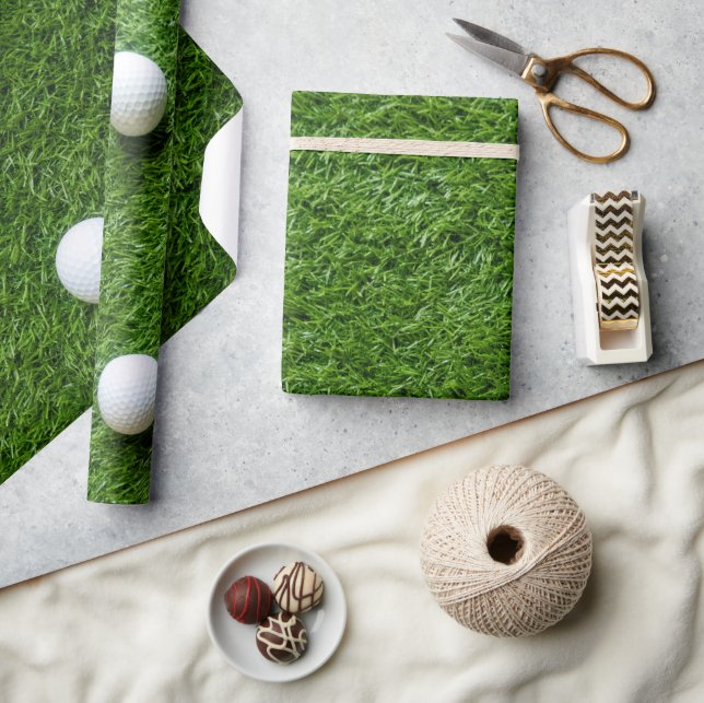 Papier Cadeau Balle de golf sur gazon vert  (Artisanat)