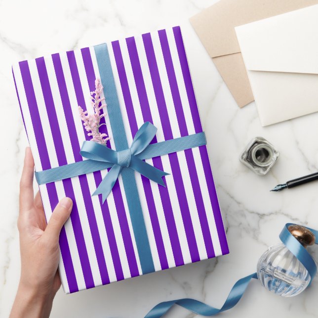 Papier Cadeau Bandes violettes et blanches (Cadeaux)