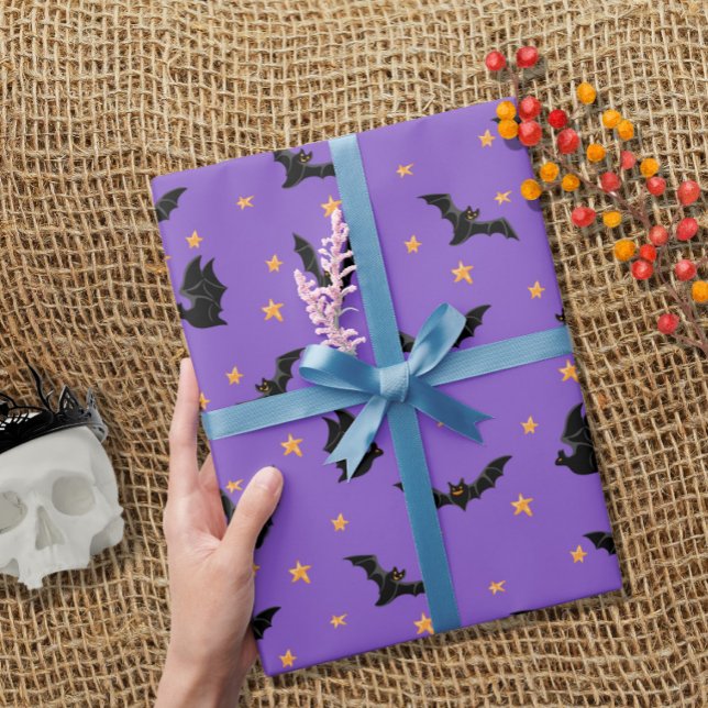 Papier Cadeau Bats volants mignons et étoiles Motif Halloween (Créateur téléchargé)