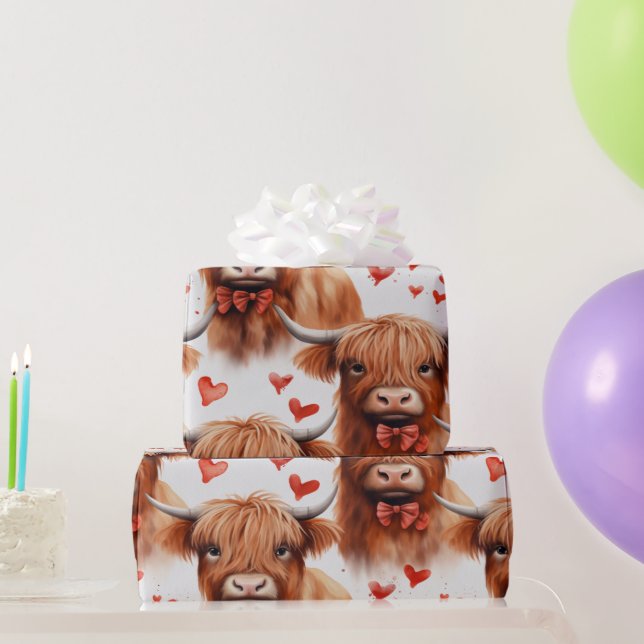 Papier Cadeau Bébé mignon Highland Cow Valentine Motif de coeur  (Cadeaux de fête)
