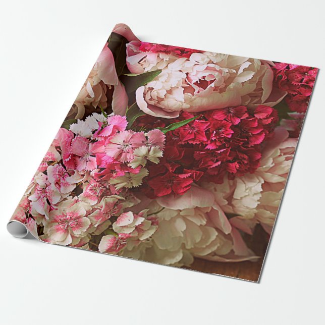 Papier Cadeau Belles fleurs d'été. Bouquet de pivoine rose et (Déroulé)