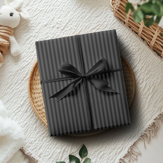Papier Cadeau Black & Smoky Black Narrow Vertical Stripes (Créateur téléchargé)
