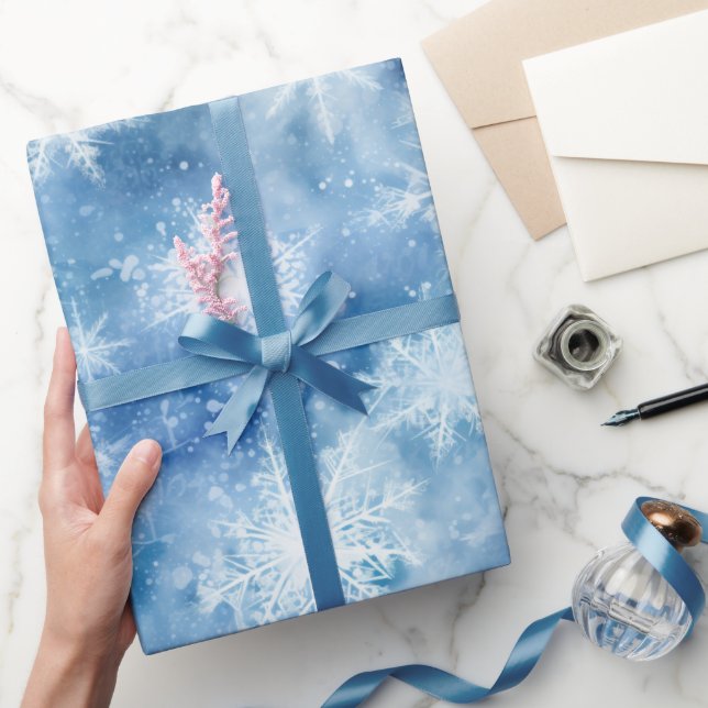 Papier Cadeau Bleu avec des flocons de neige Style aquarelle (Cadeaux)