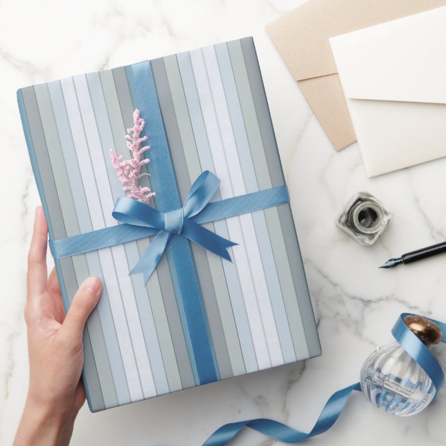 Papier Cadeau Bleu Et Gris Sur Papier Aquarelle (Cadeaux)