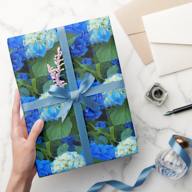 Papier Cadeau Bleu Hydrangée fleurit motif floral (Cadeaux)