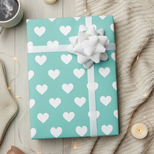 Papier Cadeau Bleu sarcelle/vert avec motif de cœurs blancs (Seafoam Blue/Green With White Hearts Patterned Wrapping Paper)