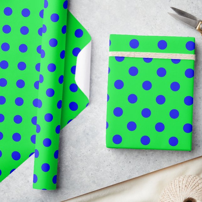 Papier Cadeau Blue On Green Polka Dots Pattern Design  (Créateur téléchargé)