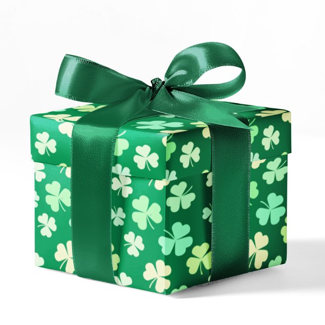 Papier Cadeau Boho Shamrock Clover Pastel Green Leaf Cool Floral (Créateur téléchargé)