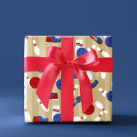 Boule de bowling, poubelles et chaussures à motifs