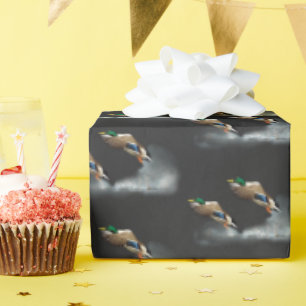 Papier Cadeau Canard de Majard volant au-dessus de l'eau