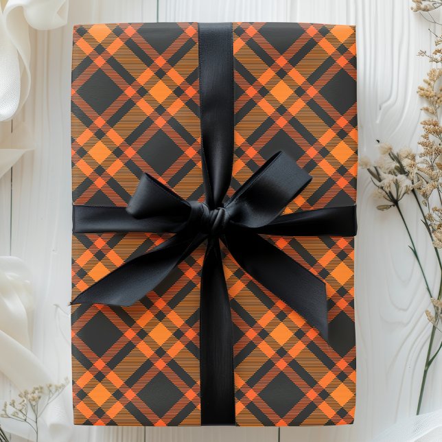 Papier Cadeau Carreaux Tartan Noir Et Orange Motif Halloween (Créateur téléchargé)